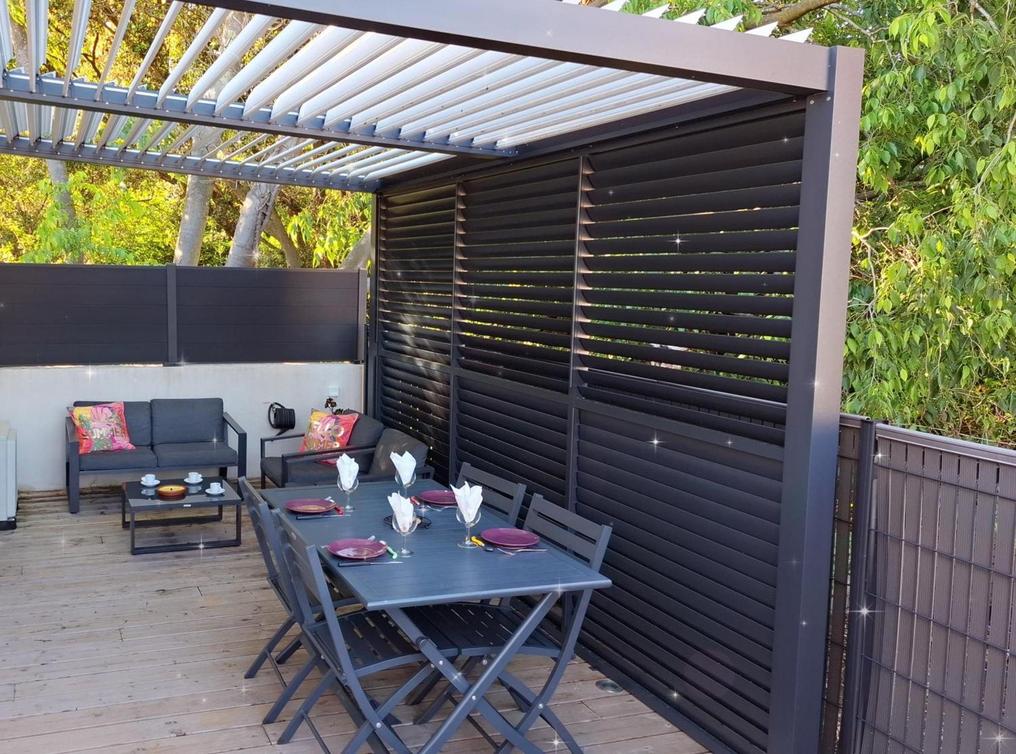 Lou Mazet Villa Uchaud Exterior photo